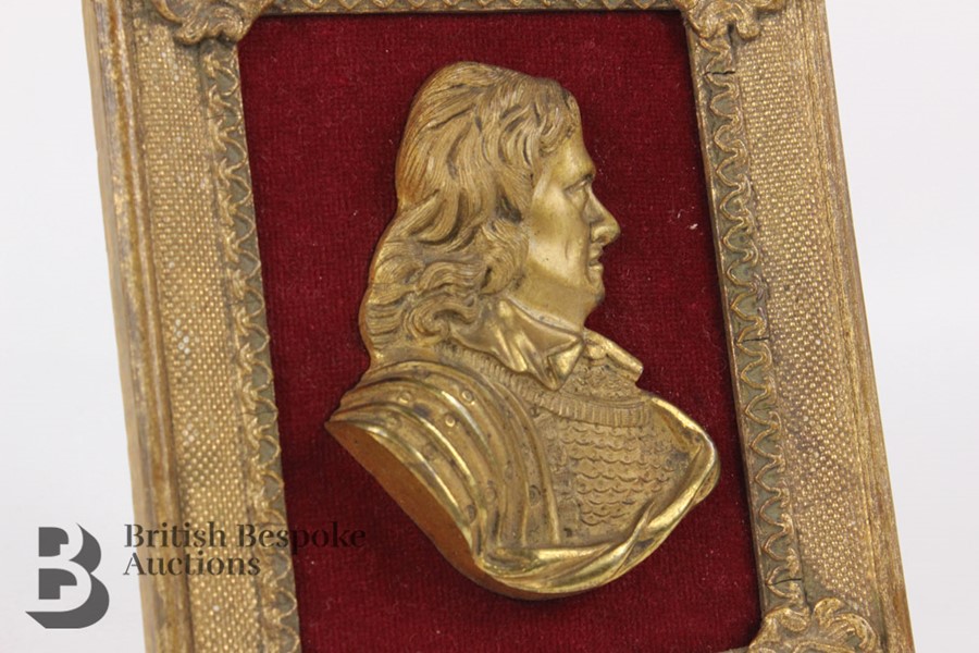 Framed Bust of Oliver Cromwell - Image 3 of 5