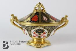 Royal Crown Derby Pot and Cover