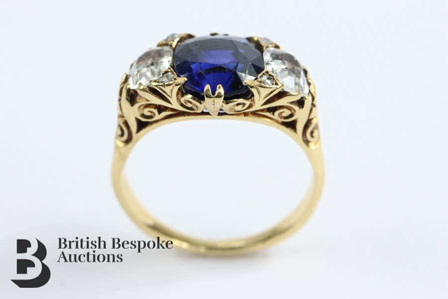 Antique Natural Peacock Blue 18ct Gold and 3ct Ceylonese Sapphire Ring - Image 3 of 9