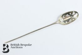 Circa 1720 Rat-Tail Mote Spoon