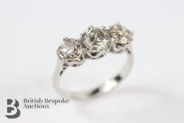 An 18ct White Gold Diamond Ring