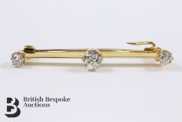 18ct Gold Diamond Bar Brooch