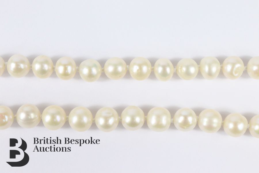 Set of Cultured Pearls - Image 2 of 2