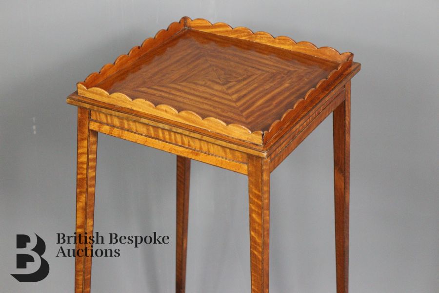 Satinwood Urn Stand in George III Style - Image 2 of 4