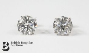 Pair of 14ct White Gold Diamond Stud Earrings