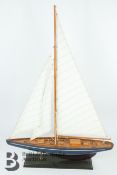 Model Yacht