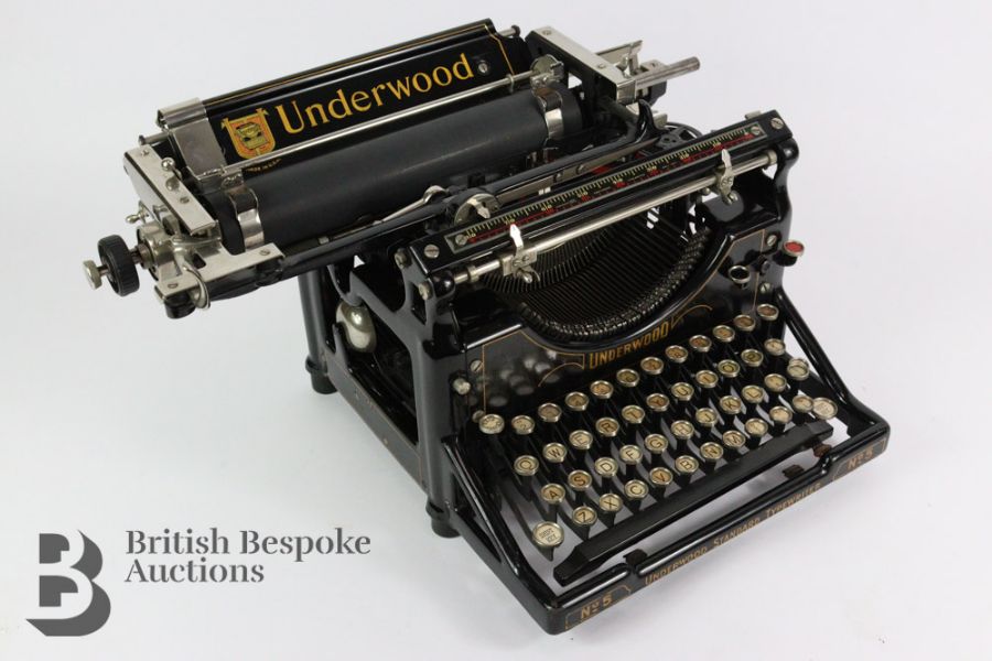 Vintage Underwood Typewriter - Image 3 of 5