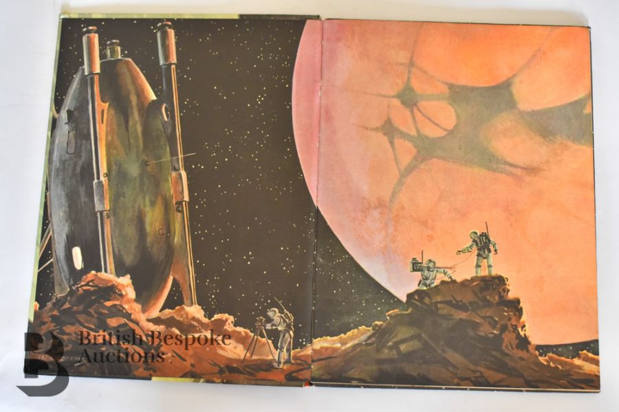 Quantity of Vintage Children's Books Relating to Science and Space Travel - Image 3 of 5