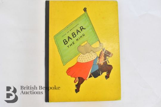 Assorted Vintage Babar and Madeline Books - Image 10 of 14