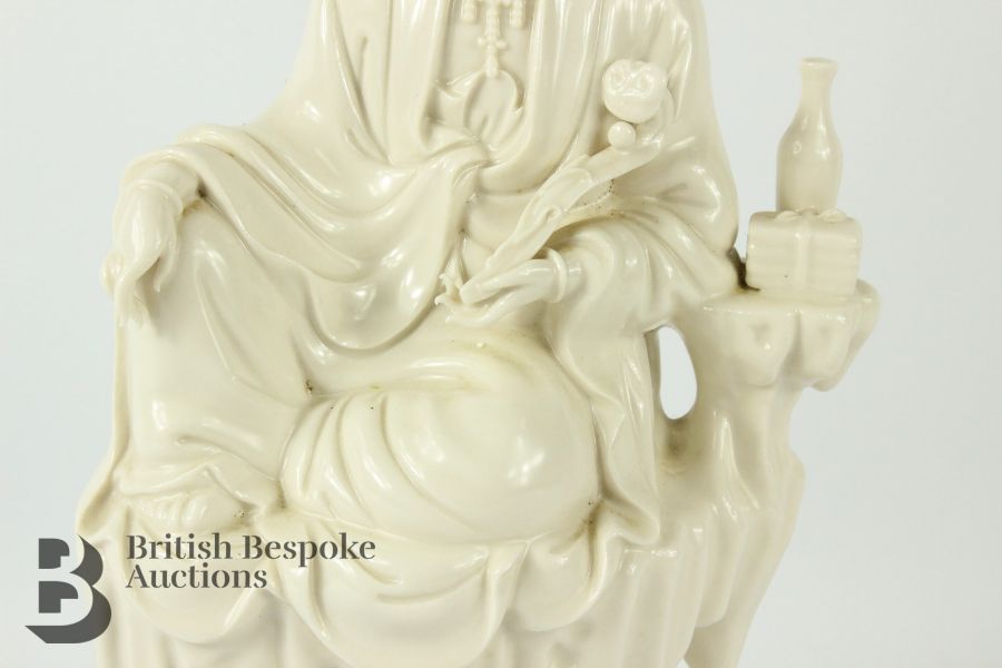 Porcelain Guanyin - Image 4 of 7