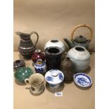 A MIXED COLLECTION OF CHINESE CERAMICS AND PORCELAIN INCLUDING, PLATEWARE AND VASES, WITH SOME