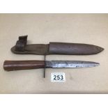 A WW1 FRENCH TRENCH KNIFE COUTELLERIE THIERS 31 BESSET DAGGER WITH SHEATH A/F