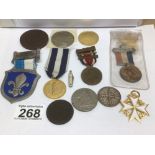 A GROUP OF COINS AND MEDALS, DEFENCE MEDAL AND CARTWHEEL COIN AND MORE