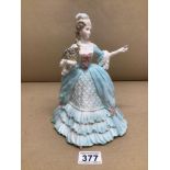 A COALPORT PORCELAIN FIGURINE MARIE ANTOINETTE FEMMES FATALES COLLECTION 22CM