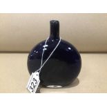 AN OIVA TOIKKA BLUE GLASS BOTTLE VASE 13CM