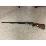 A VINTAGE AIR RIFLE W/O, UK P&P £20