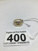 A DIAMOND SOLITAIRE 9CT GOLD SIGNET RING SIZE H
