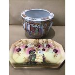 AN ORIENTAL CERAMIC PLANTER 26CM DIAMETER WITH A FALONWARE HANDPAINTED CERAMIC TRAY 38 X 24CM