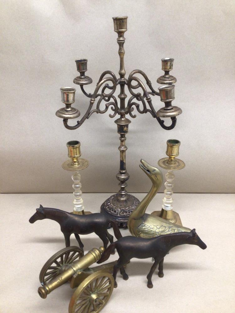 A QUANTITY OF VINTAGE BRASS ITEMS, CANDLESTICKS, ANIMALS AND MORE, UK P&P £20 - Image 2 of 4