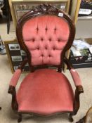 A FRENCH LOUIS STYLE REPRODUCTION BUTTON BACK IN PINK DRAYON ARMCHAIR