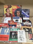 A QUANTITY OF MAINLY FOOTBALL PROGRAMMES, 60'S, 70'S AND MORE, UK P&P £15
