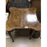 A SMALL GEORGE II OVER TOP CARD TABLE IN WALNUT A/F 70 X 59 X 59CM