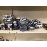 A LARGE MIXED VINTAGE COLLECTION OF BLUE AND WHITE CHINA PART DINNER SET, SOME OF WHICH OF THE