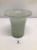 AN ART DECO GLASS VASE SIGNED 'MDINA' AT THE BASE 14CM HIGH