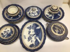A LARGE COLLECTION OF VINTAGE BOOTHS 'REAL OLD WILLOW' PATTERN GILDED PLATEWARE, THE LARGEST PLATE