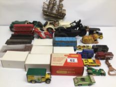 A MIXED COLLECTION OF VINTAGE TOYS AND CARS IN BOXES INCLUDING DINKY, TRIANG, CORGI AND MORE
