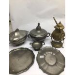 A VINTAGE COLLECTION OF MOSTLY SILVER PLATED DISHES, TOGETHER WITH A BRASS SPIRIT KETTLE WITH STAND