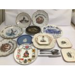 A MIXED VINTAGE COLLECTION OF MOSTLY COMMEMORATIVE CERAMIC PLATES INCLUDING MASON'S IRONSTONE