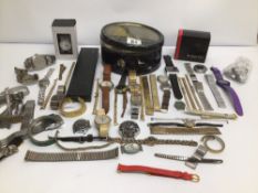A COLLECTION OF VINTAGE LADIES AND MENS WATCHES, STRAPS/BRACELETS CASED INCLUDING SEKONDA, ACCURIST,