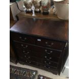 A MAHOGANY TWO OVER FOUR CHEST OF DRAWERS, D43 x W78 x H88CM