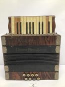 A MAJESTIC GENUINE PIANO ACTION VINTAGE MINI 8 BASS PIANO ACCORDIAN FOR RESTORATION APPROX 32CM