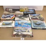 A VINTAGE COLLECTION OF BOXED 1/72 MODEL TOY KITS (CONTENTS UNCHECKED) INCLUDES TWO AIRFIX AIRCRAFTS