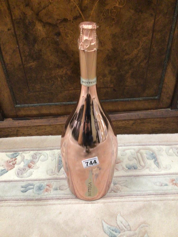 A DUMMY MAGNUM BOTTLE BOTTEGA ROSE GOLD