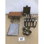A VINTAGE COLLECTION OF MIXED SILVERPLATED/WHITE METAL ITEMS INCLUDES TOAST RACKS, A HIP FLASK AND