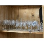 A QUANTITY OF VINTAGE DRINKING GLASSES SOME ETCHED