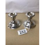 A PAIR OF HALLMARKED SILVER DWARF CANDLESTICKS, APPROX 6.5CM, 185G (WEIGHTED)