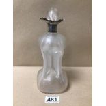 A PINCHED GLASS DECANTER WITH A MAPPIN AND WEBB 1897 SILVER COLLAR, WITH ORIGINAL STOPPER, 25CM