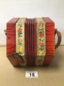A VINTAGE BM GERMAN MADE CONCERTINA WITH 21 BUTTONS, IN LACQUERED FINISH