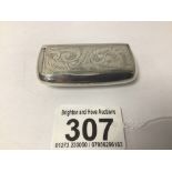 A 925 SILVER ENGRAVED RECTANGULAR SNUFF BOX, 6.5CM, 36G