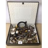 A BOX OF MIXED VINTAGE COSTUME JEWELLERY