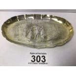 A VICTORIAN HALLMARKED SILVER GILT EMBOSSED OVAL PIN TRAY BY WILLIAM COMYNS, THREE REPAIRS, 16CM,