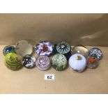 A COLLECTION OF ART GLASS PAPERWEIGHTS, SOME WITH WITH MAKERS MARKS TO BASE, INCLUDES CROLINO,