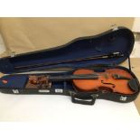 A CASED ARTICLE VIOLIN WITH BOWLS, 60CM