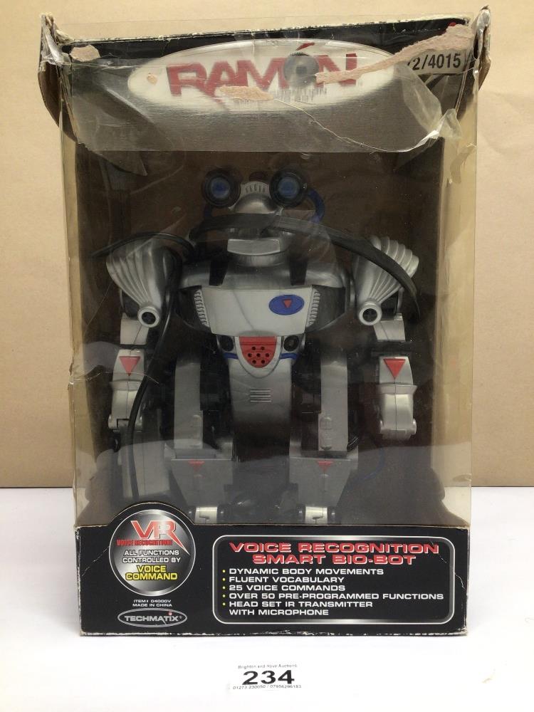 A BOXED VINTAGE RAMON VOICE RECOGNITION SMART BIG BOT BY TECHMATIX - Image 2 of 3