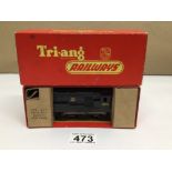 A BOXED TRIANG RAILWAYS 00 GAUGE R152 0-6-0 DIESEL SHUNTER