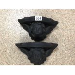 A PAIR OF CONCRETE CHERUB WALL SCONCES, 25 X 11CM